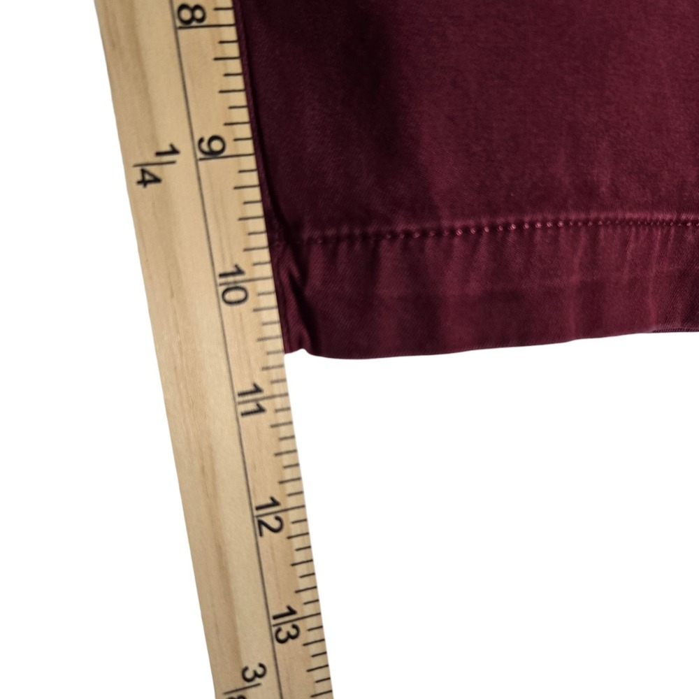 Banana Republic Emerson Shorts Mens 31 Solid Burgundy Chino Cotton Preppy - Picture 6 of 8